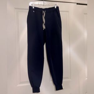 Men’s Figs jogger scrubs navy size S